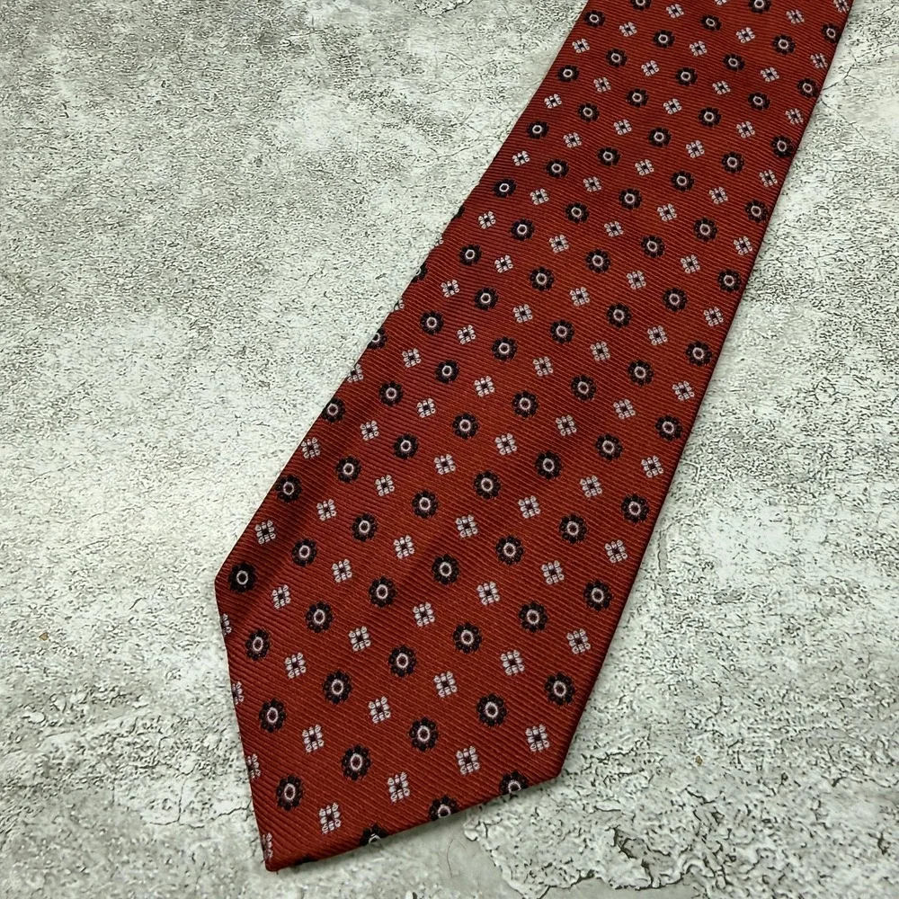 Banana Republic Silk‎ Tie Mens One Size Red Geometric Made In China Necktie
